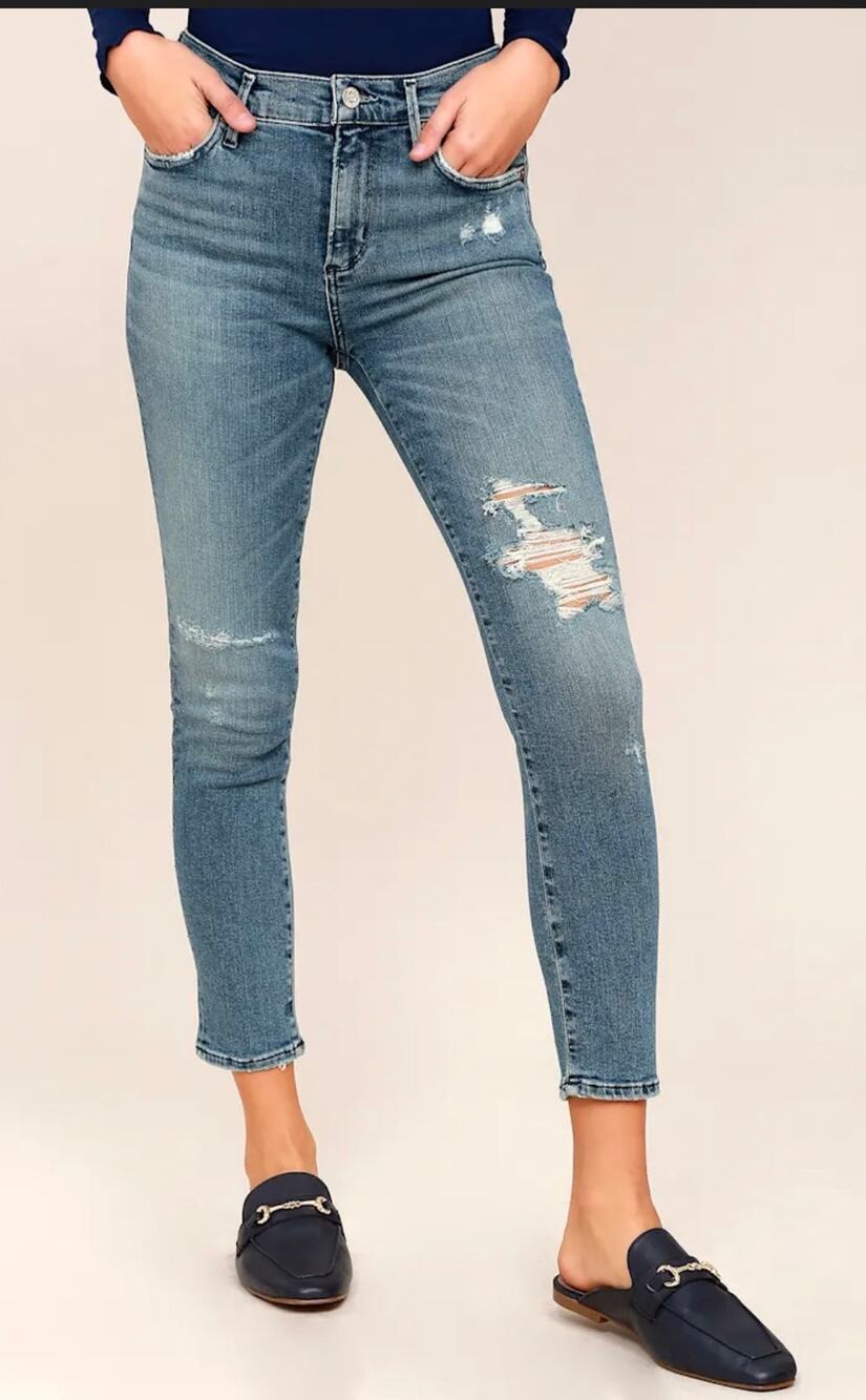 AGOLDE Sophie mid-rise skinny ankle jeans in a distressed light wash size 28